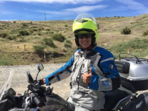 Atravessando os Andes de moto